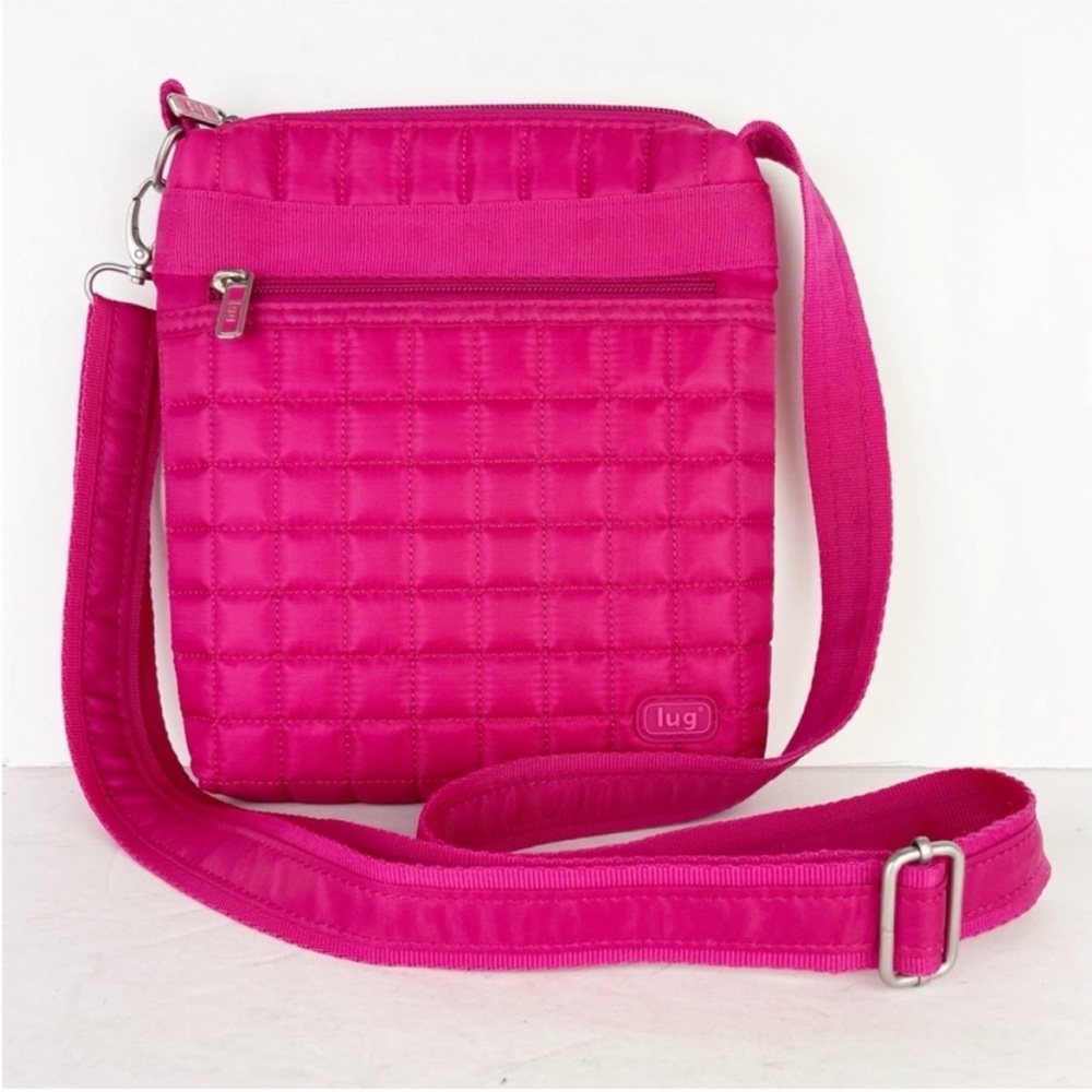 Lug Skipper Bright Pink Fuchsia Quilted Crossbody Travel Bag Purse